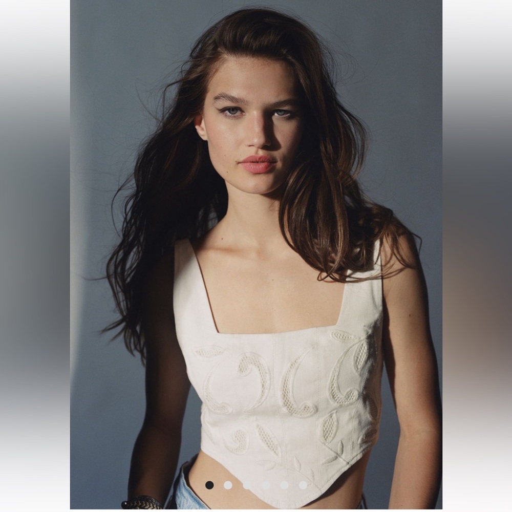 urban outfitter corset tank small white